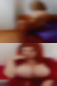 Lady woman swinging tits.